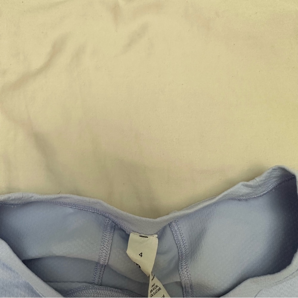 Lululemon Abrasion Resistant Training Long Sleeve Shirt Size 4 - Picture 3 of 3